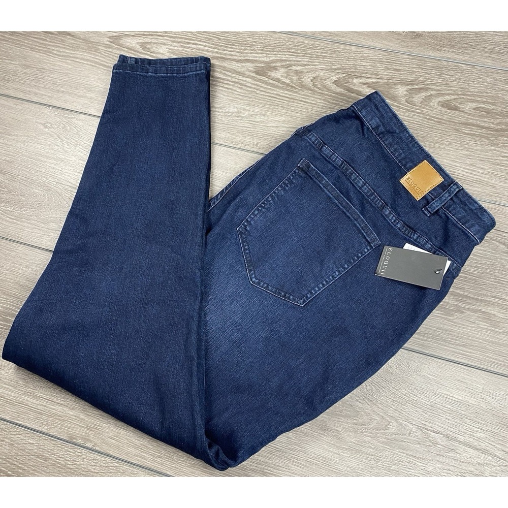 Eloquii Women's Straight Leg Dark Wash Denim Jeans Blue Size 28 New